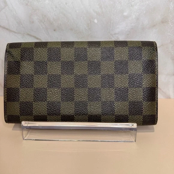 Authentic Louis Vuitton Damier Ebene Sarah Wallet
